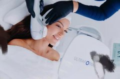 7d聚拉提機(jī)器國內(nèi)哪個(gè)品牌比較好？7d聚拉提儀器價(jià)格報(bào)價(jià)多少